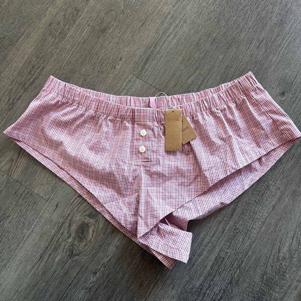 SKIMS Pink Checkered Women's Shorts